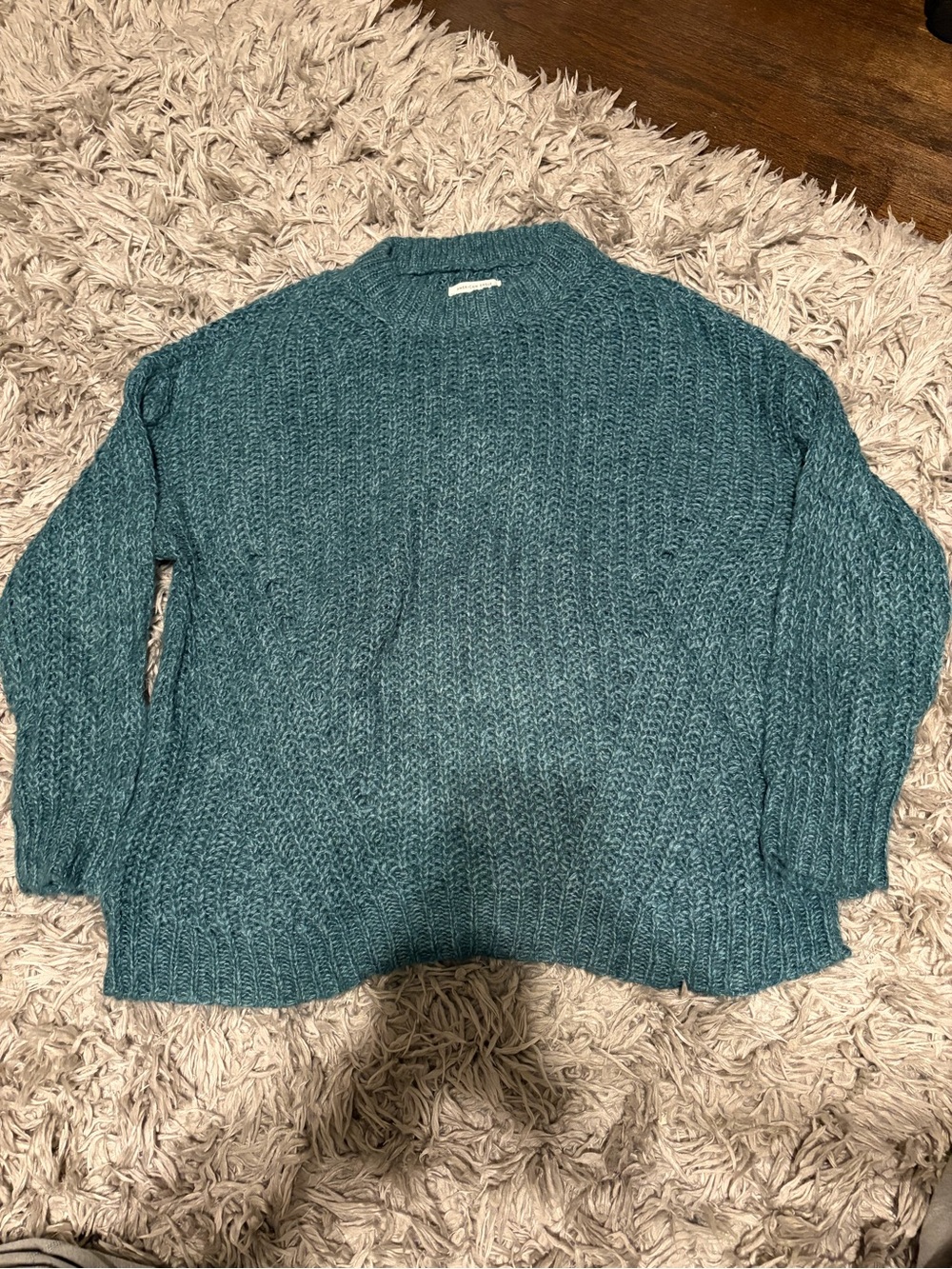 American Eagle Outfitters Green Crewneck Knit Sweater